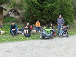 20110501Maiwanderung