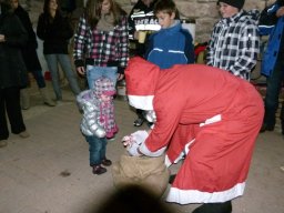 20111209Nikolauswalking