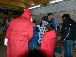 20111209Nikolauswalking